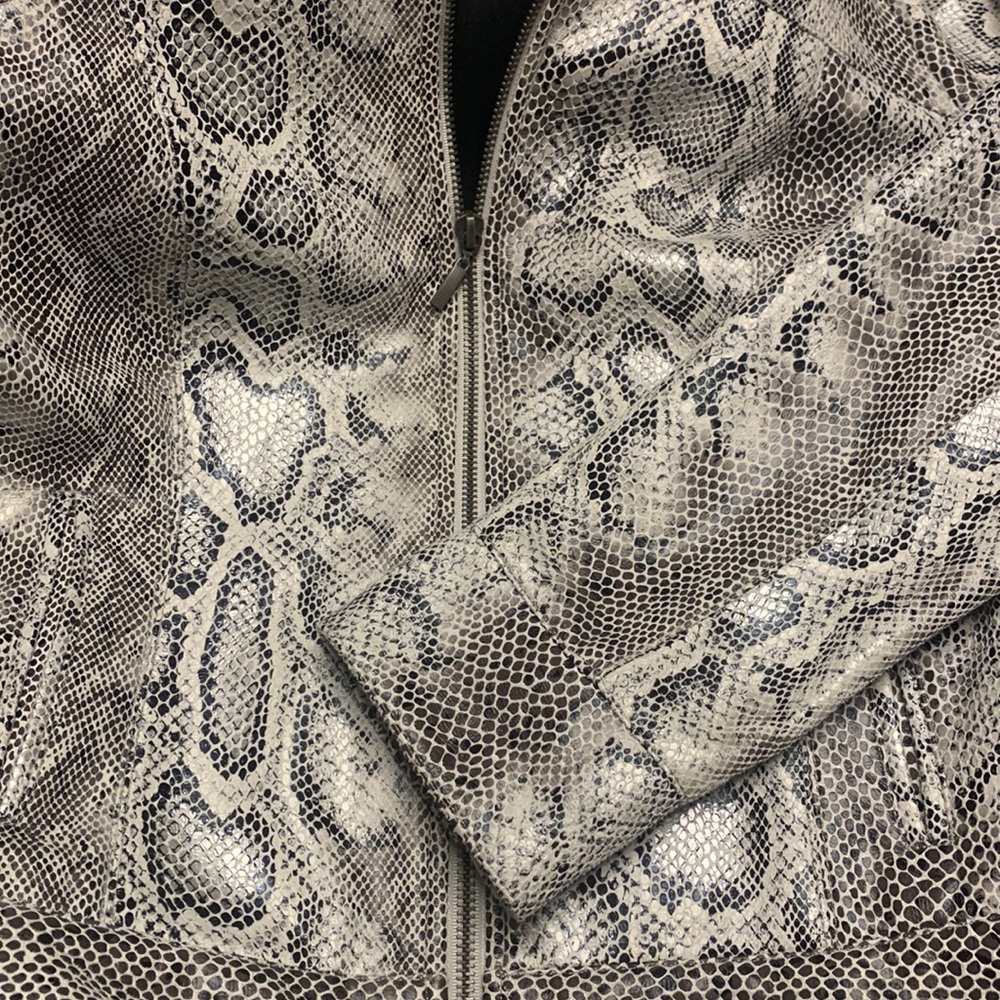Ruby Rd. Snakeskin Faux Leather Size 10 - Picture 2 of 4
